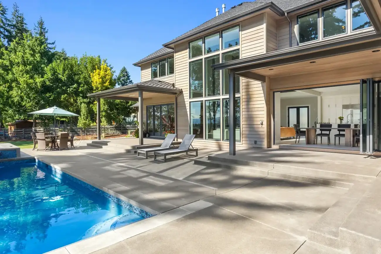 Homes with Pools